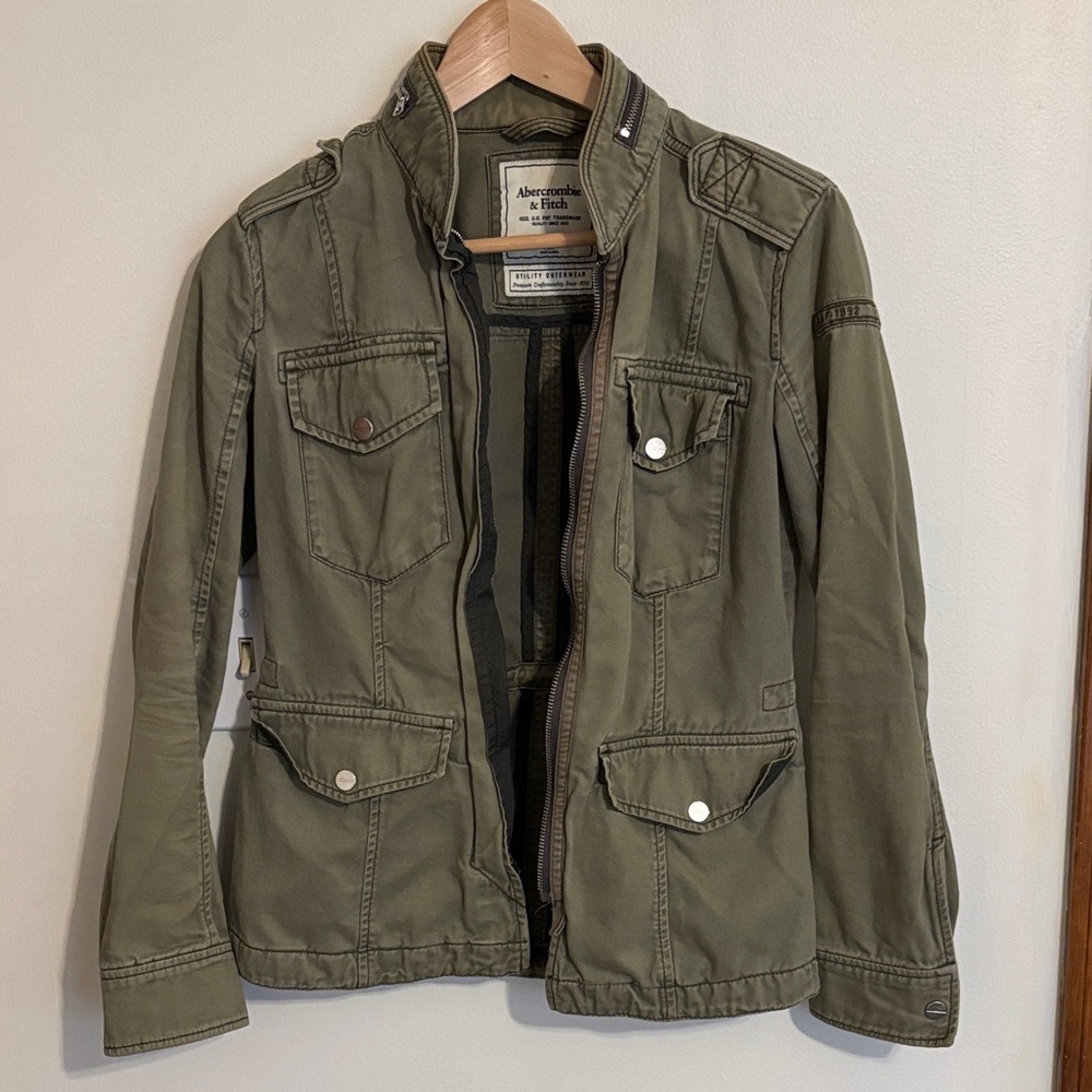 Abercrombie & Fitch Men's Military Green Field Jacket